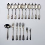 932 1058 CUTLERY